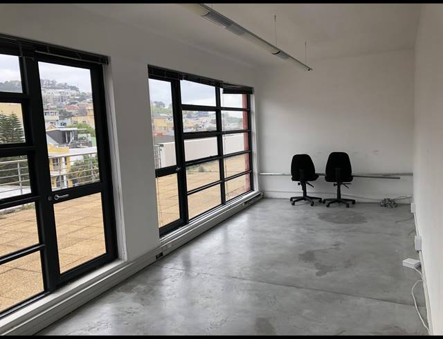 300M² OFFICE TO LET IN CAPE TOWN CITY CENTRE